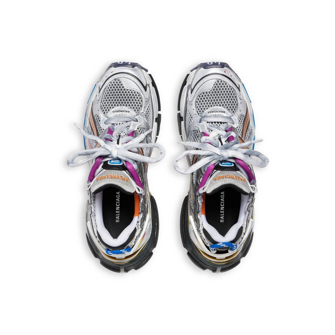 Men’s Runner Sneaker in Grey - Image 6